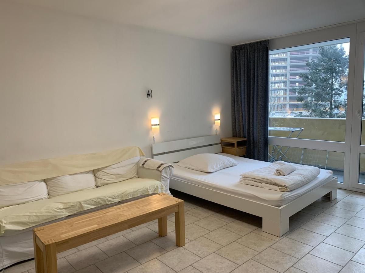 Attractive Cute Apartment Оффенбах Экстерьер фото