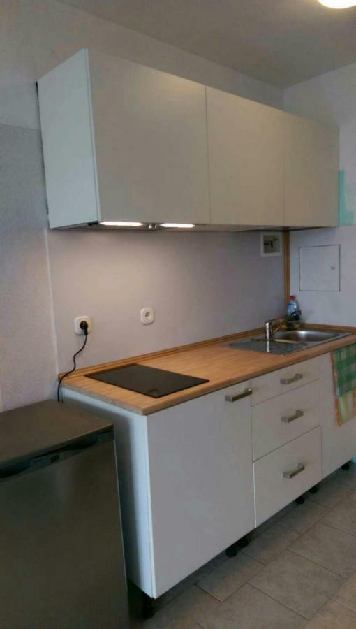 Attractive Cute Apartment Оффенбах Экстерьер фото
